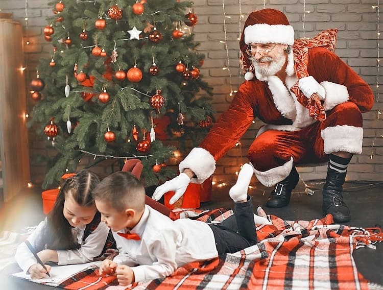 Merry Christmas images & pictures 2022 6 Beautiful Christmas Pictures